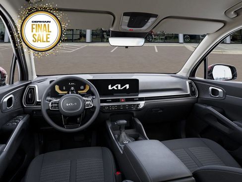 New 2025 Kia Sorento LX image 15