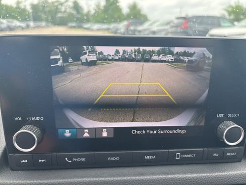 Used 2023 Honda Civic Sport image 3