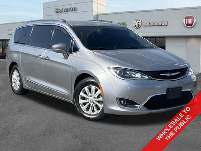 Used 2018 Chrysler Pacifica Touring-L