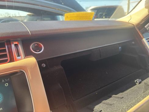 Used 2017 Land Rover Range Rover HSE image 82