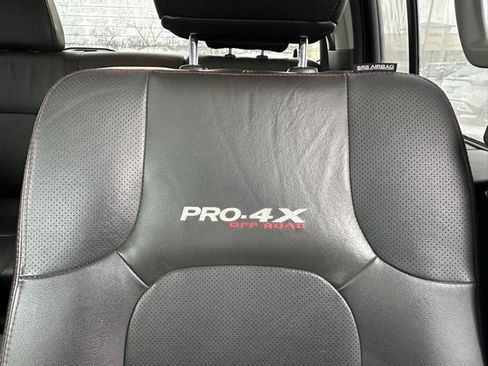 Used 2012 Nissan Frontier PRO-4X w/ Pro-4x Luxury Pkg image 20