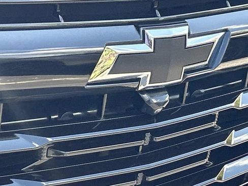 Used 2025 Chevrolet Tahoe RST w/ Comfort Package AWD/4WD image 11