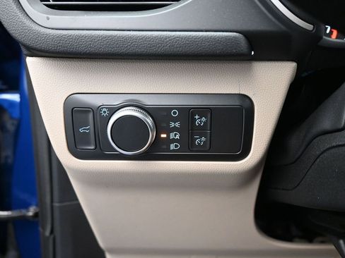 Certified 2018 Ford Mustang Premium image 10