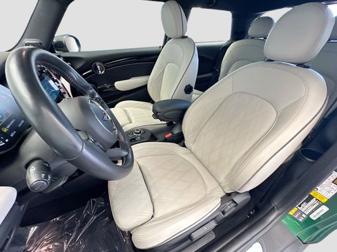 Used 2022 MINI Cooper SE image 11