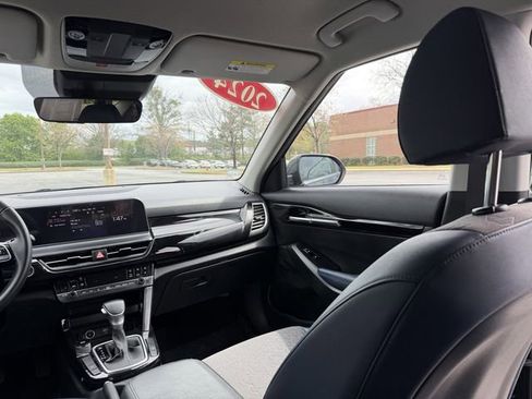 Certified 2024 Kia Seltos S FWD image 35