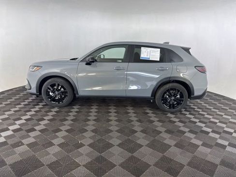 Certified 2026 Honda HR-V Sport image 9