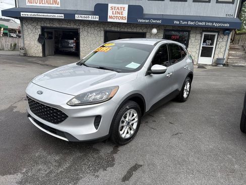 Used 2020 Ford Escape SE AWD/4WD image 3