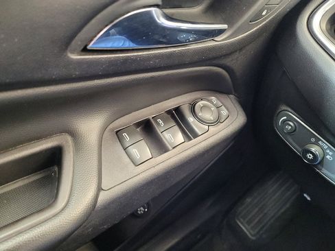 Used 2020 Chevrolet Equinox LT AWD/4WD image 27