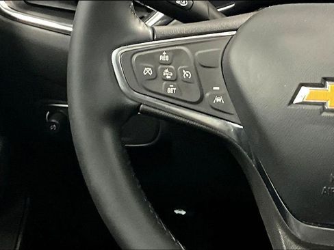 Used 2024 Chevrolet Equinox LT image 24