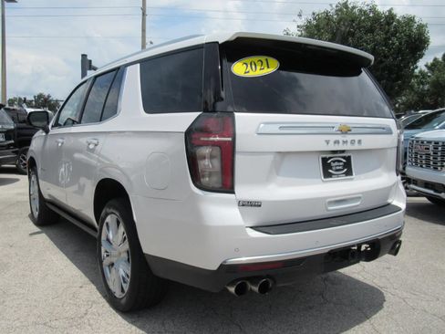 Used 2021 Chevrolet Tahoe High Country w/ Premium Package AWD/4WD image 5