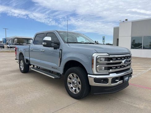 Used 2024 Ford F250 Lariat w/ Chrome Package image 1