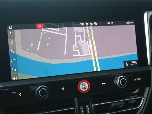 New 2025 Porsche Macan S image 19