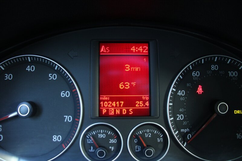 Used 2005 Volkswagen Jetta 2.5 FWD image 7