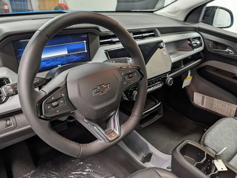 New 2027 Chevrolet Bolt RS w/ Technology Package FWD image 19