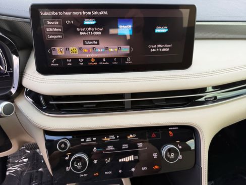 Used 2022 INFINITI QX60 Luxe w/ Cargo Package FWD image 18