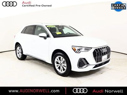 Certified 2025 Audi Q3 2.0T Premium w/ Convenience Package