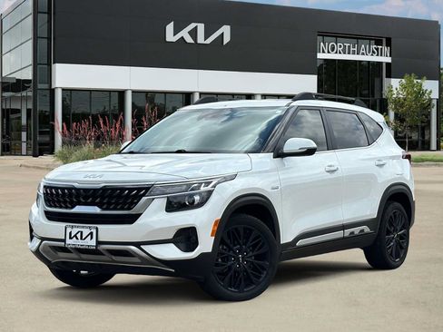 Certified 2022 Kia Seltos Nightfall Edition AWD/4WD image 1