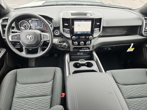 New 2026 RAM 1500 Express AWD/4WD image 15