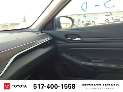 Used 2024 Nissan Altima 2.5 SV image 22