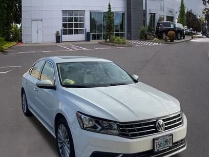 Used 2017 Volkswagen Passat 1.8T SE