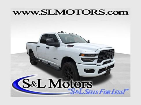 Used 2025 RAM 2500 Big Horn AWD/4WD image 1