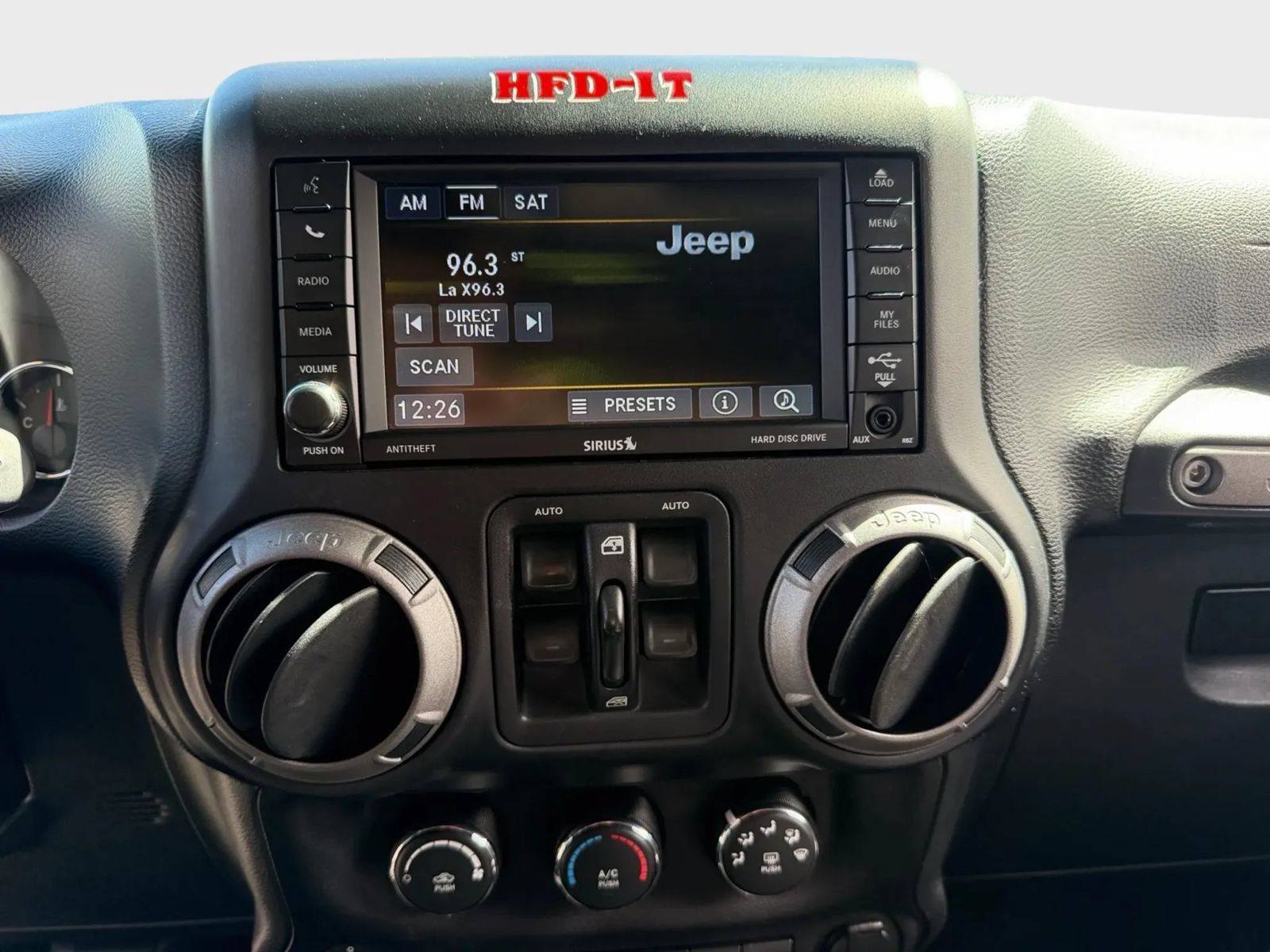Used 2017 Jeep Wrangler Unlimited Sport AWD/4WD image 13
