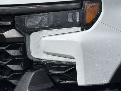 Used 2024 Chevrolet Silverado 1500 ZR2 w/ Technology Package image 6