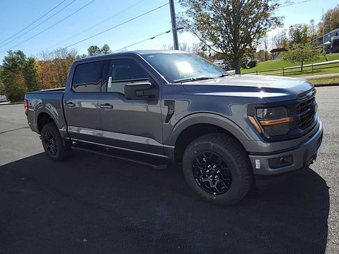 New 2025 Ford F150 XLT w/ Equipment Group 301A Standard image 2