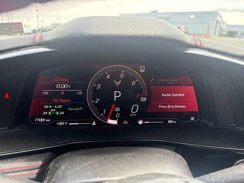Used 2022 Chevrolet Corvette Stingray Preferred Cpe w/ Z51 Performance Package RWD image 7