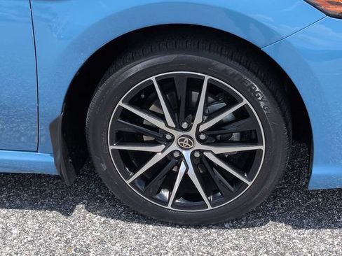 Used 2023 Toyota Camry SE w/ Convenience Package FWD image 11