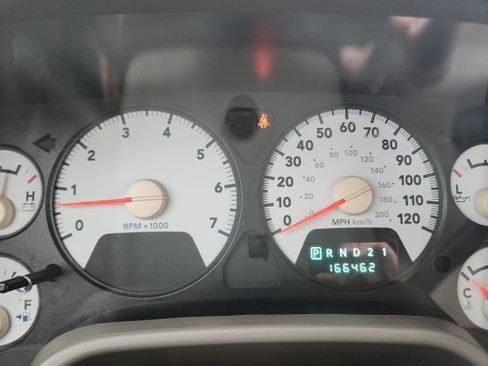 Used 2007 Dodge Ram 1500 Truck SLT image 29