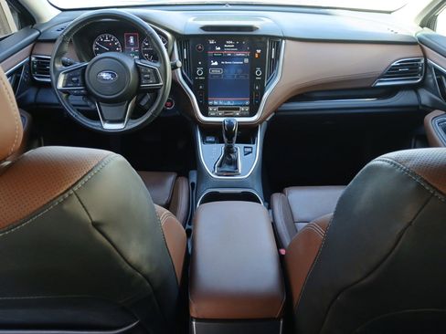 Used 2021 Subaru Outback Touring XT image 10