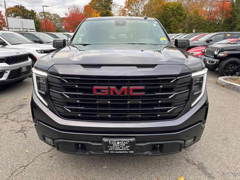 Used 2024 GMC Sierra 1500 Elevation w/ X31 Off-Road Package image 9