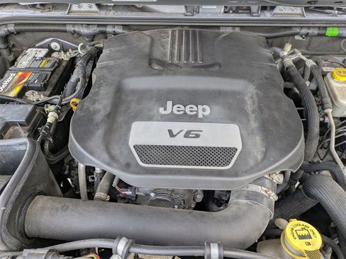 Used 2016 Jeep Wrangler Unlimited Sport w/ Quick Order Package 24S image 21