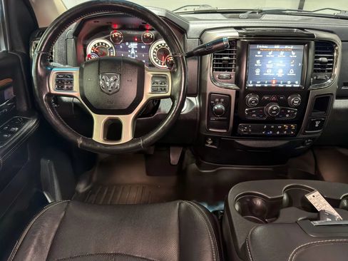 Used 2018 RAM 2500 Laramie w/ Sport Appearance Group AWD/4WD image 14