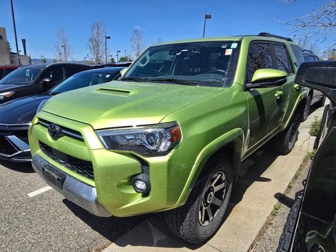 Used 2023 Toyota 4Runner TRD Off-Road Premium w/ Moonroof Package image 10