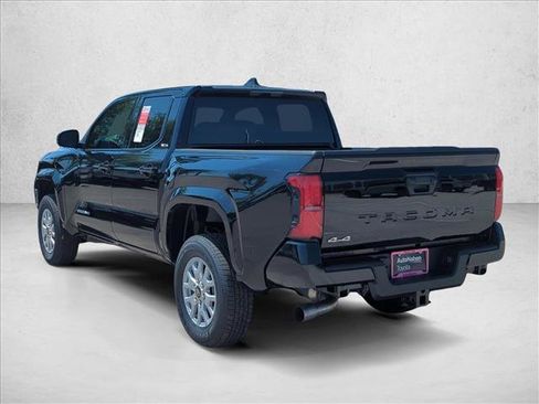 Used 2026 Toyota Tacoma SR5 AWD/4WD image 7
