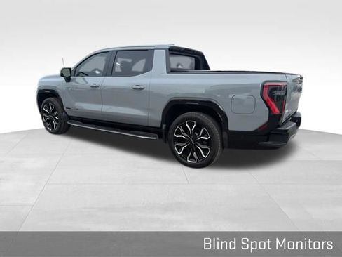 Used 2024 GMC Sierra EV Denali image 11