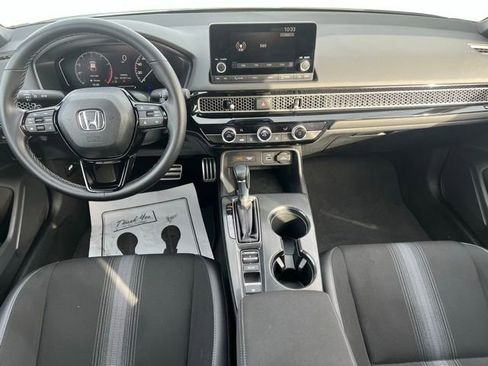 Used 2024 Honda Civic Sport image 13