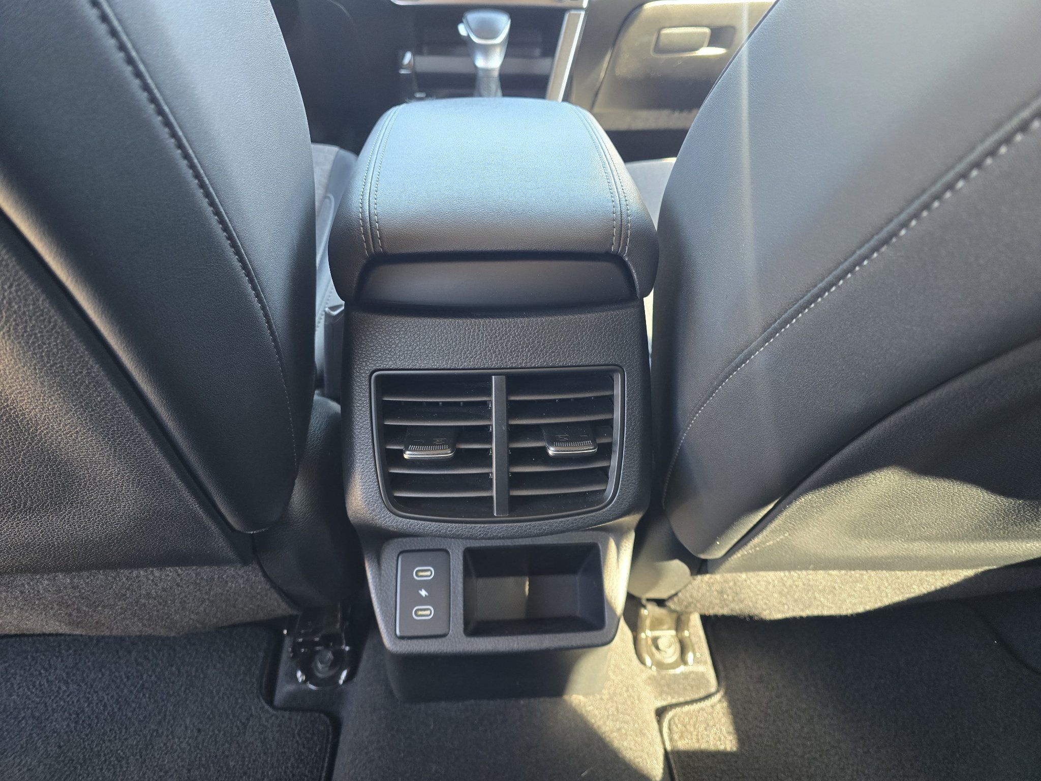 Used 2024 Kia Seltos S AWD/4WD image 30