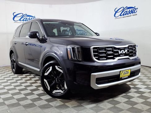 Used 2025 Kia Telluride S FWD image 1