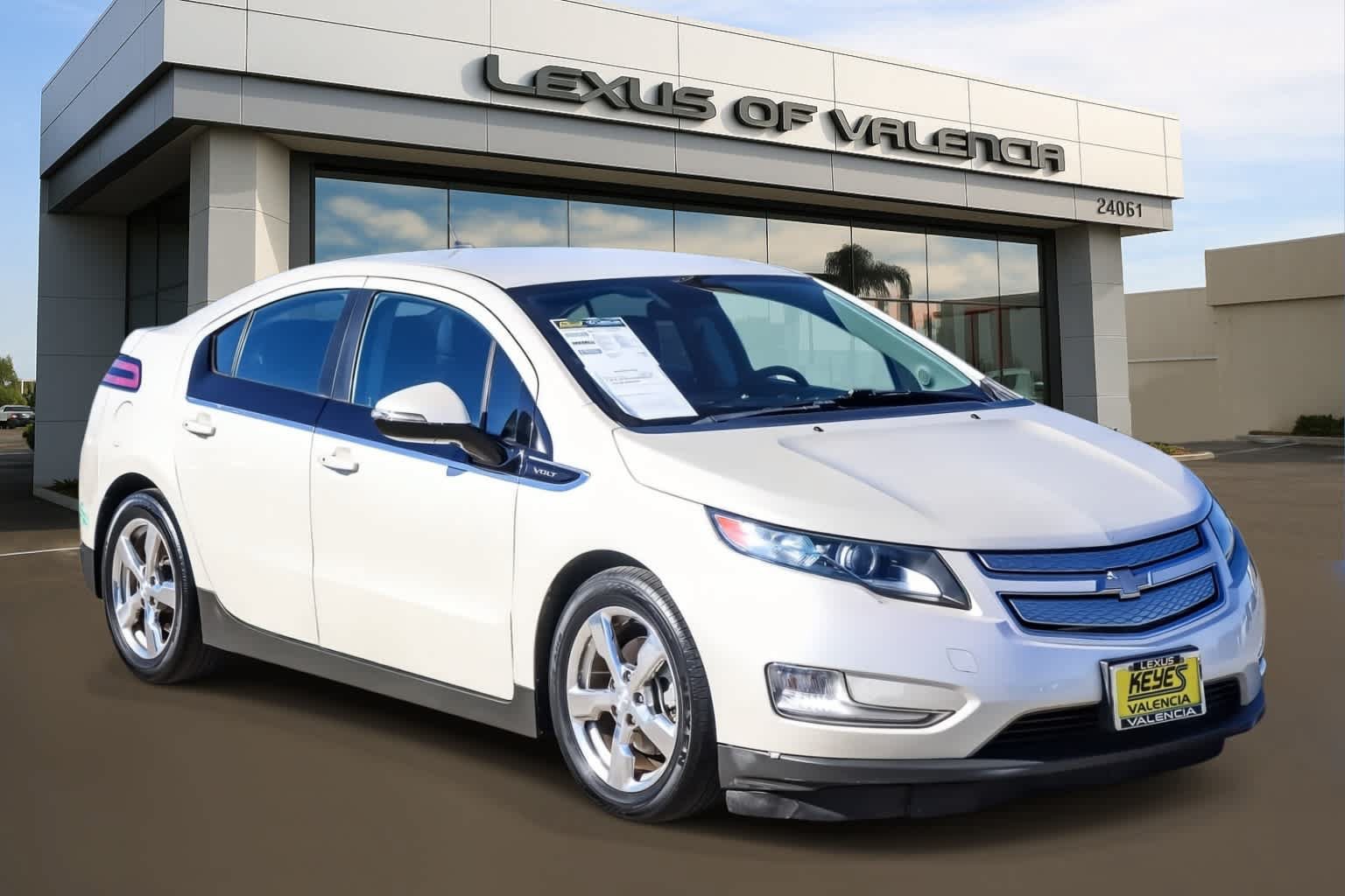 Used 2013 Chevrolet Volt Premium w/ Premium Trim Package FWD image 5
