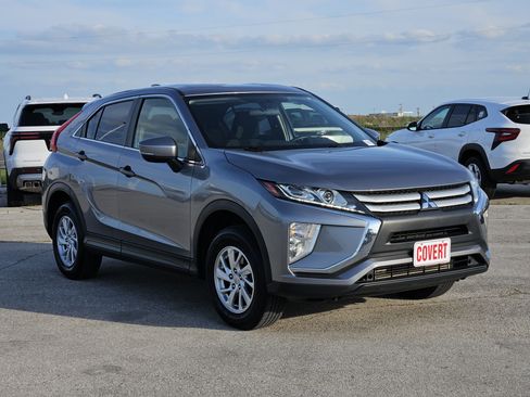Used 2019 Mitsubishi Eclipse Cross ES AWD/4WD image 3