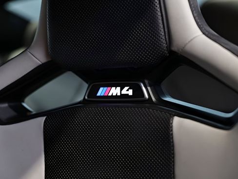 Used 2021 BMW M4 Competition w/ M Carbon Exterior Package image 33