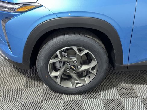 New 2026 Chevrolet Trax LT image 12
