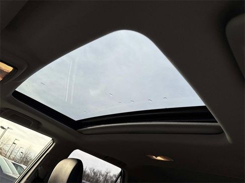 Used 2023 Toyota 4Runner Limited image 16