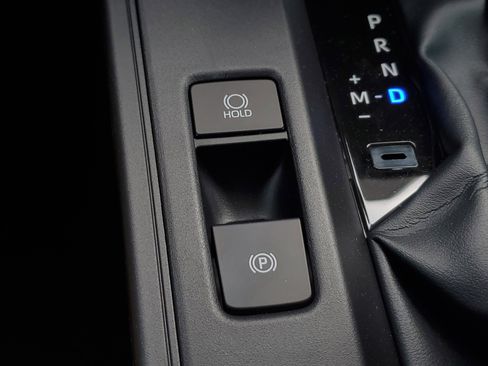 New 2026 Toyota Corolla Cross L image 28