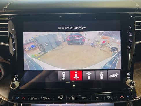 Used 2022 Jeep Grand Wagoneer Series I AWD/4WD image 26