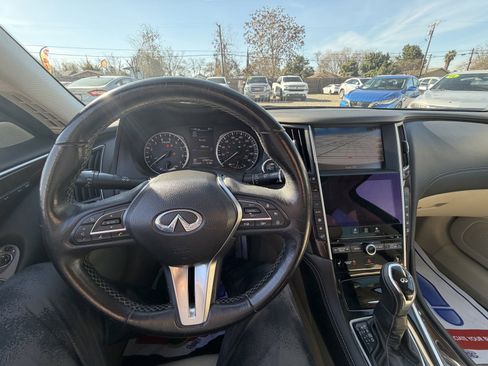 Used 2018 INFINITI Q50 Luxe image 10
