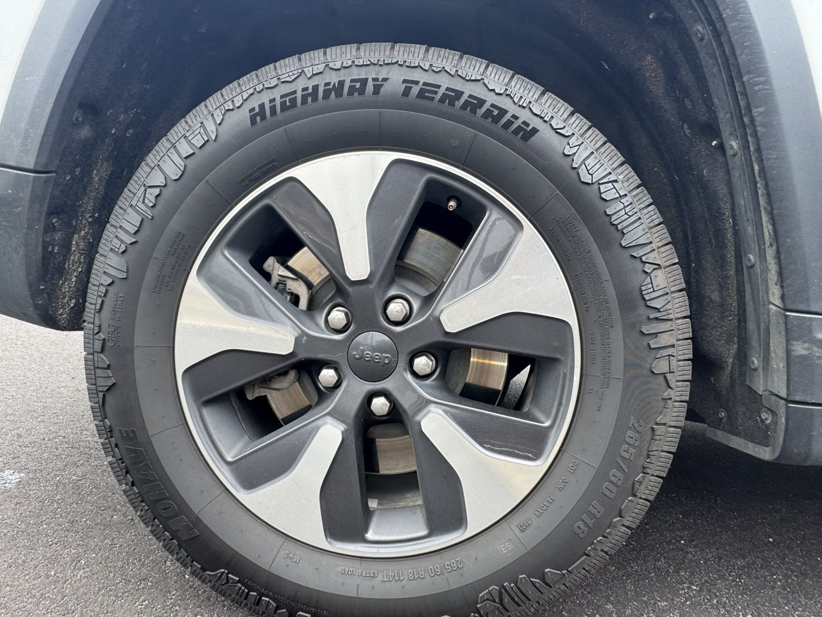 Used 2024 Jeep Grand Cherokee Limited 4xe AWD/4WD image 19